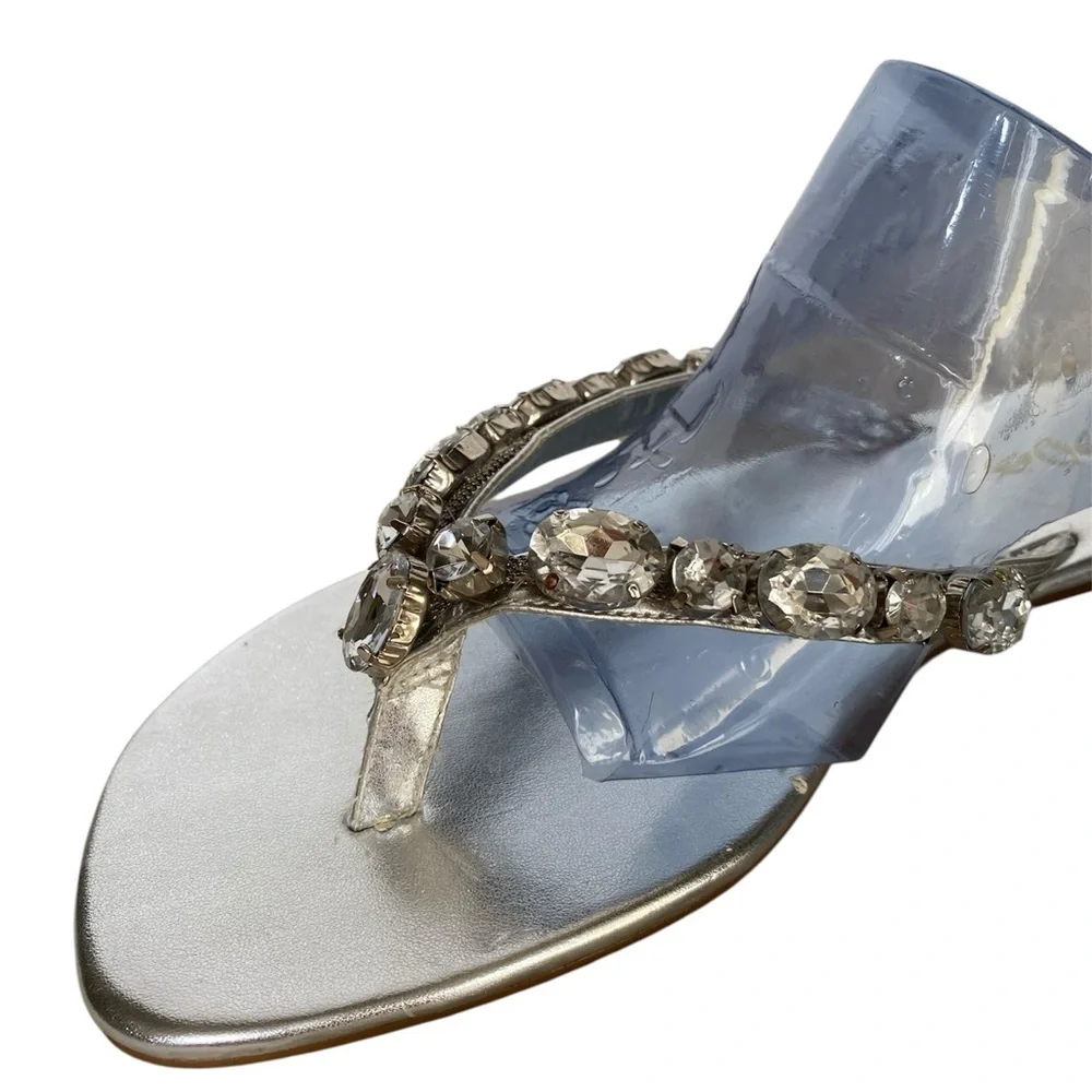 Bebe Y2K Vintage Heiress Silver Metallic Rhinestone Thong Sandals Women’s Size 9